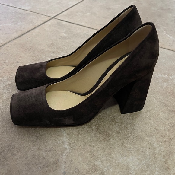 BV brown suede pumps - Picture 1 of 7